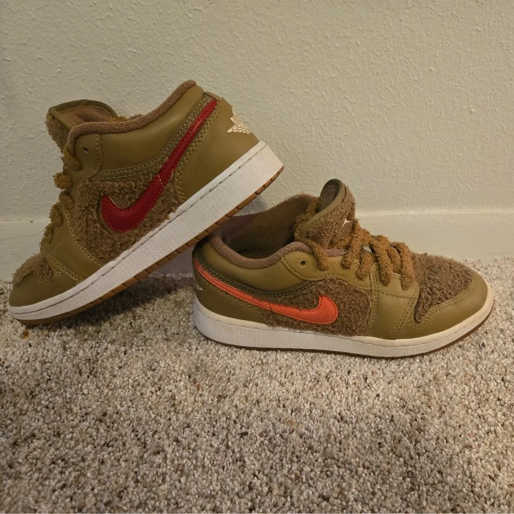 Nike Air Jordan 1 Low‎ Utility GS Teddy Bear size 4Y - Picture 2 of 8